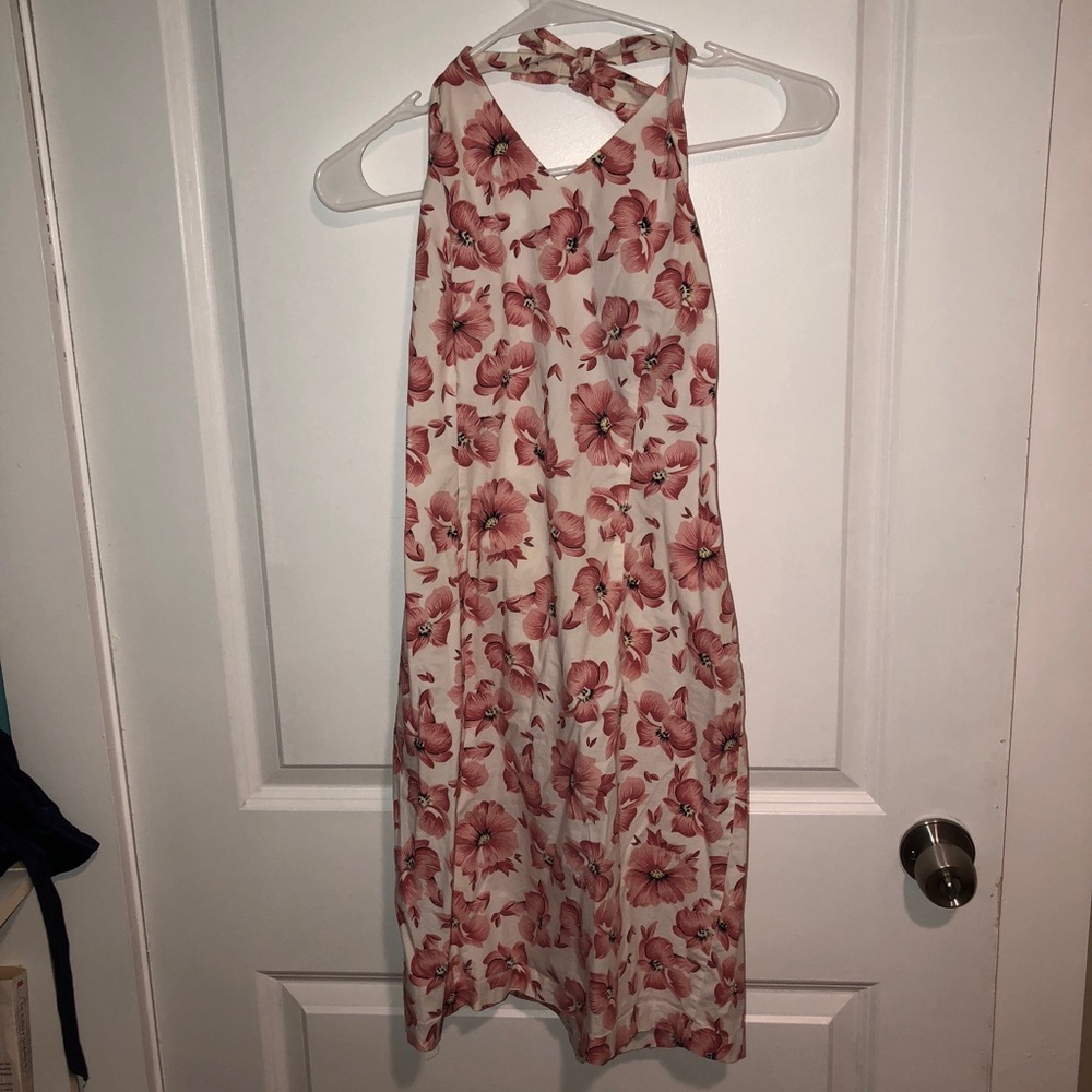 Beautiful Light Summer Dress!